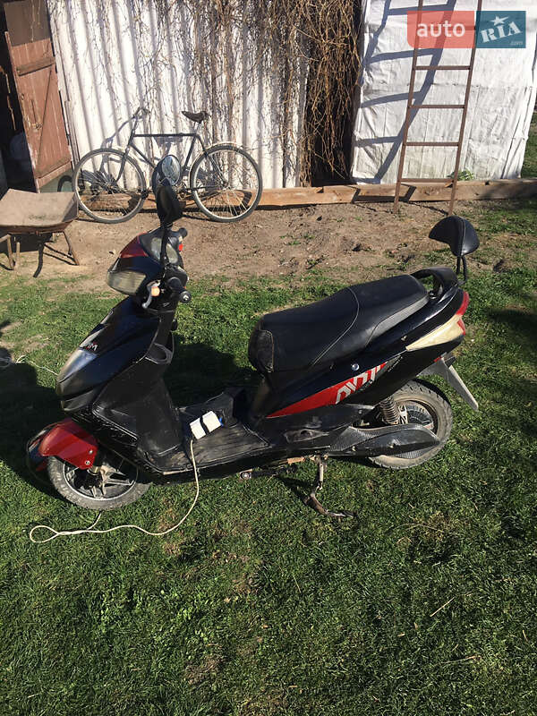 Скутер Spark HT 2019 в Виннице фото 5 Скутер Spark HT 2019 в Виннице