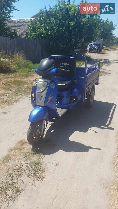 Грузовые трициклы Spark SP 110-3 2014 в Харькове фото Грузовые трициклы Spark SP 110-3 2014 в Харькове