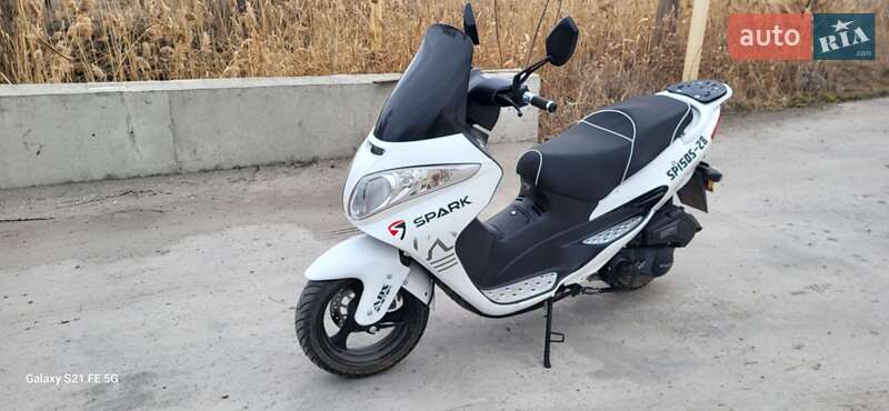 Скутер Spark SP 150-S28 2018 в Перещепине