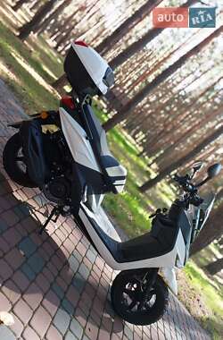 Скутер Spark SP 150S-19BN 2024 в 