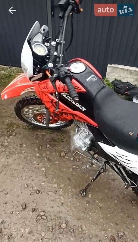 Мотоцикл Кросс Spark SP 200 2022 в Коломые фото Мотоцикл Кросс Spark SP 200 2022 в Коломые