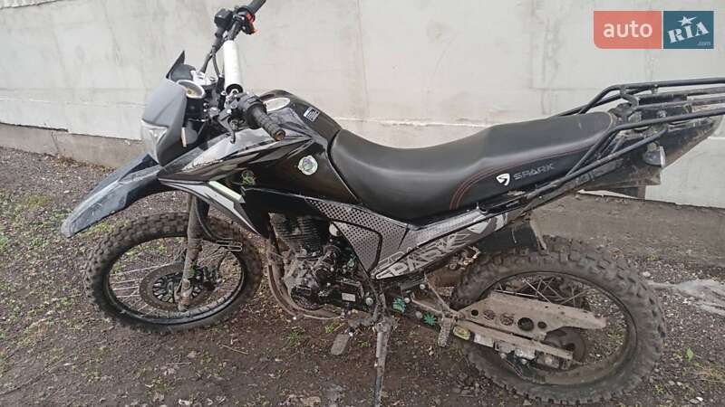 Мотоцикл Внедорожный (Enduro) Spark SP 200D-5B 2024 в Днепре фото 3 Мотоцикл Внедорожный (Enduro) Spark SP 200D-5B 2024 в Днепре