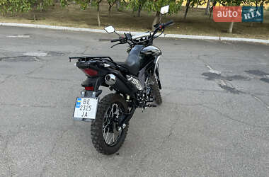 Мотоцикл Кросс Spark SP 200D-5B 2023 в 