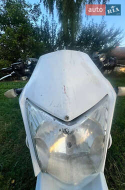Боббер Spark SP 200D1 2020 в Зборові