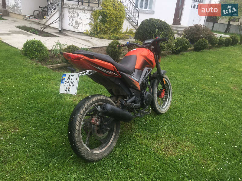 Спортбайк Spark SP 200R-27 2017 в Косове