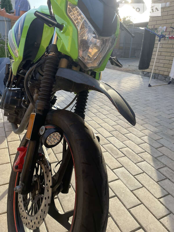 Мотоцикл Без обтекателей (Naked bike) Spark SP 200R-27 2017 в Тростянце
