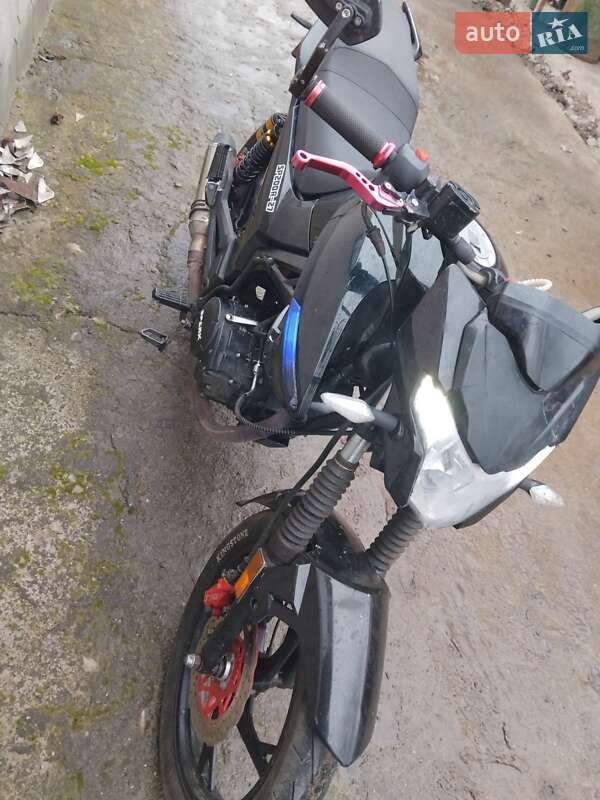 Мотоцикл Без обтекателей (Naked bike) Spark SP 200R-27 2021 в Полонном