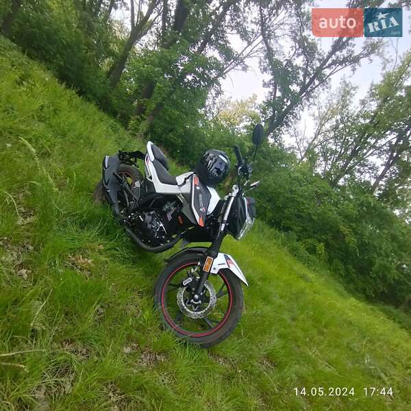 Спортбайк Spark SP 200R-30 2023 в Александрие фото 3 Спортбайк Spark SP 200R-30 2023 в Александрие