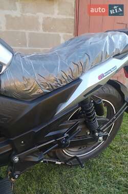 Мотоцикл Спорт-туризм Spark SP 200R-32 2024 в 