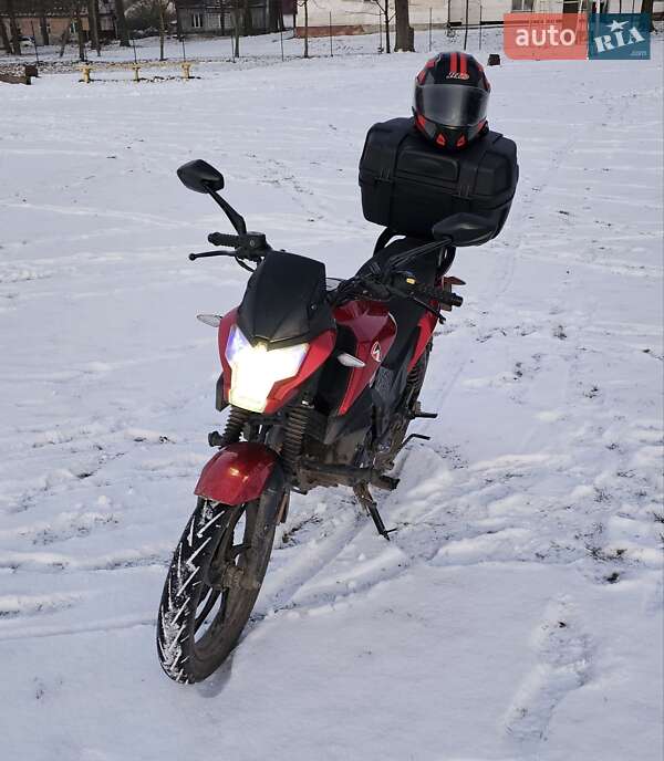 Скремблер Spark SP 200R-32 2023 в 