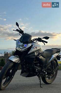 Мотоцикл Без обтікачів (Naked bike) Spark SP 200R-32 2024 в 
