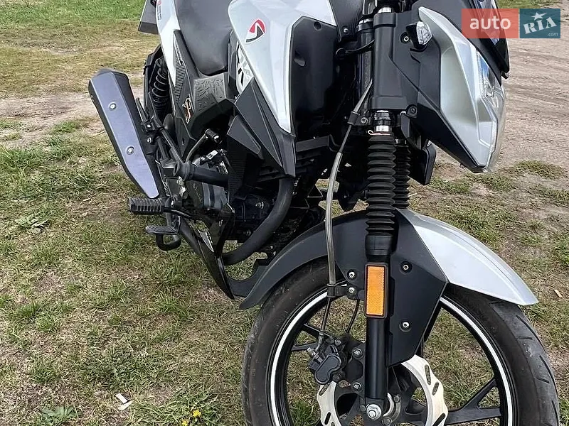 Spark SP 200R-32 2024