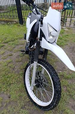 Мотоцикл Позашляховий (Enduro) Spark SP 250D-1 2021 в 