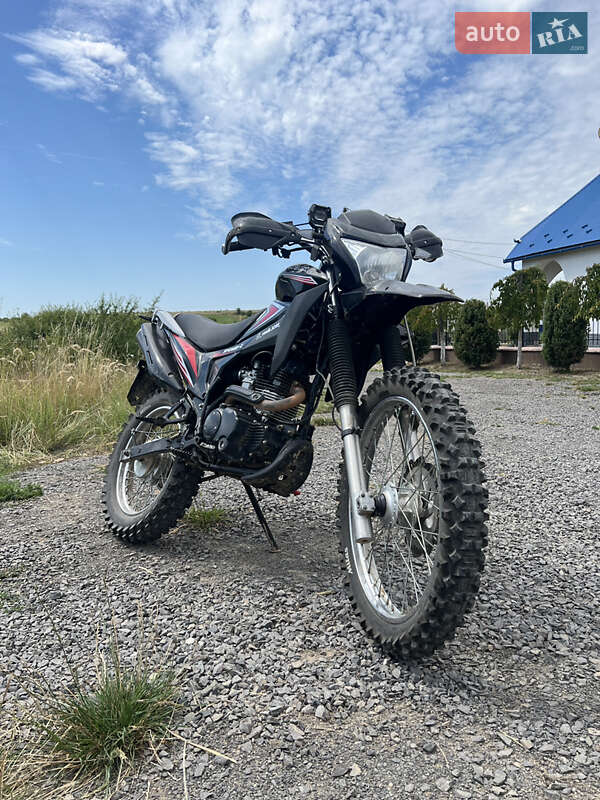 Мотоцикл Позашляховий (Enduro) Spark SP 250D-2 2021 в Мукачевому фото 2 Мотоцикл Позашляховий (Enduro) Spark SP 250D-2 2021 в Мукачевому