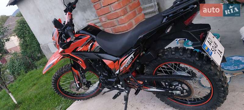 Мотоцикл Позашляховий (Enduro) Spark SP 250D-7 2023 в Перечині