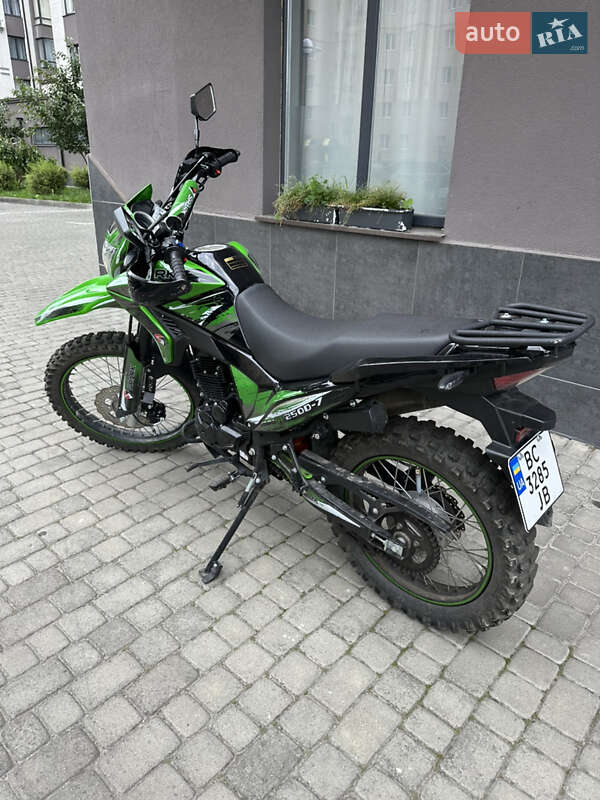 Мотоцикл Позашляховий (Enduro) Spark SP 250D-7 2023 в Львові