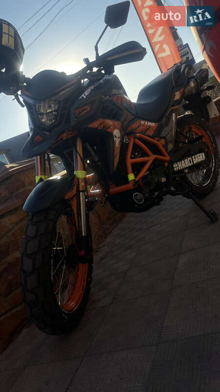 Мотоцикл Классик Spark SP 300T-1 2025 в Бершади