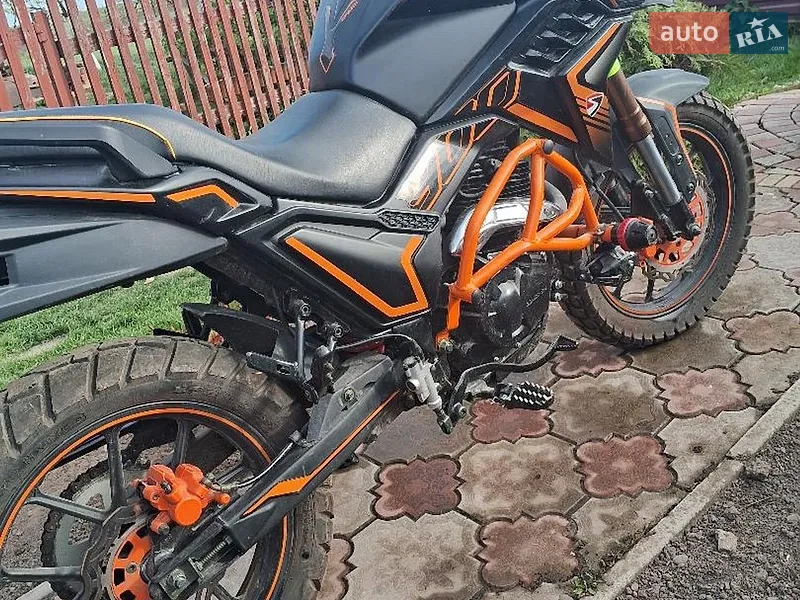 Spark SP 300T-2 2023
