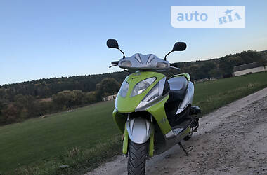 Макси-скутер Speed Gear 50QT 2008 в 