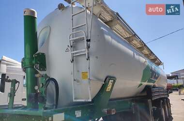Зерновоз - полуприцеп Spitzer S27DS 2001 в 