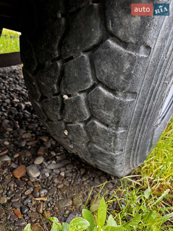 Цементовоз Spitzer SF 1994 в Чернівцях