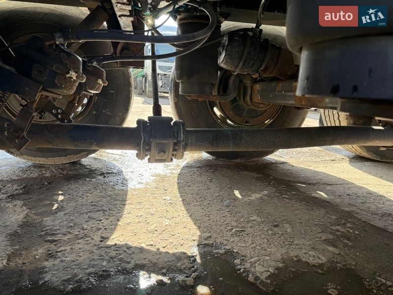 Цистерна полуприцеп Spitzer SF 1997 в Львове