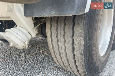 Цистерна полуприцеп Spitzer SF 2003 в Виннице
