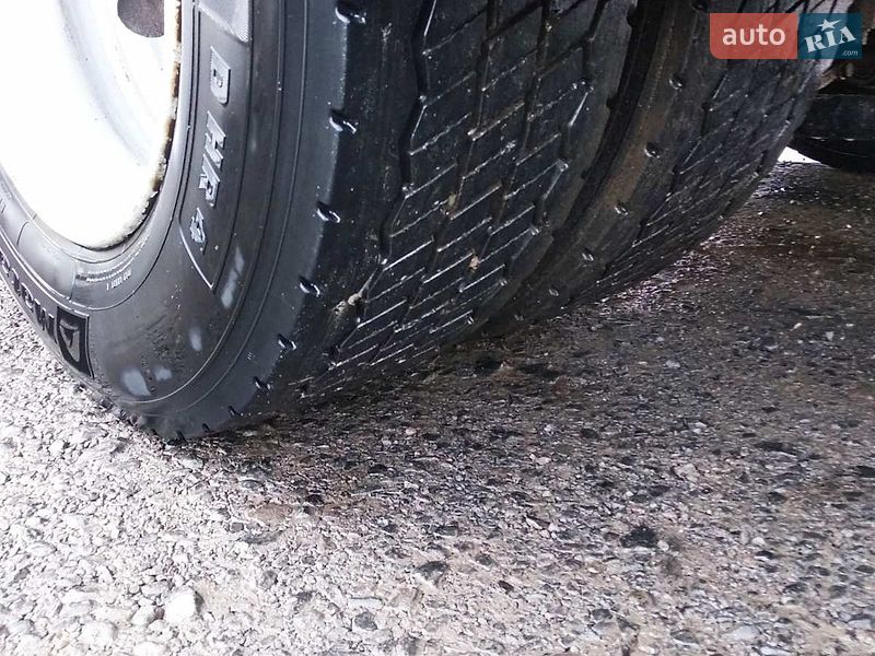 Цистерна полуприцеп Spitzer SF 2006 в Луцке
