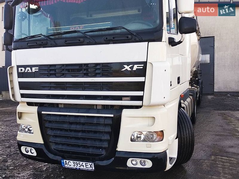 Цистерна полуприцеп Spitzer SF 2006 в Луцке