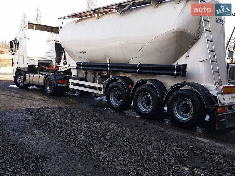 Цистерна полуприцеп Spitzer SF 2006 в Луцке