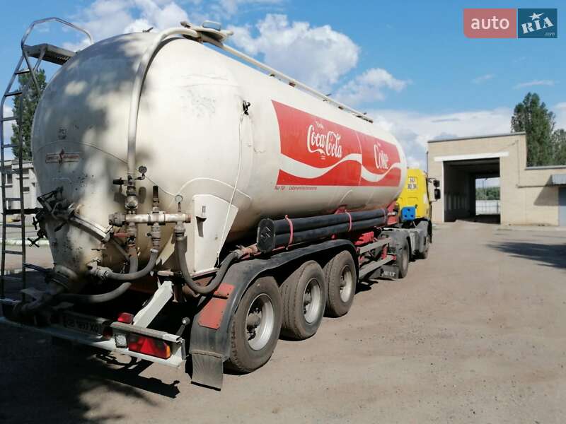 Цистерна полуприцеп Spitzer Silos 1987 в Чернигове