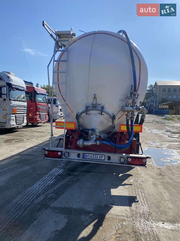 Зерновоз - прицеп Spitzer Silos 2003 в Тернополе