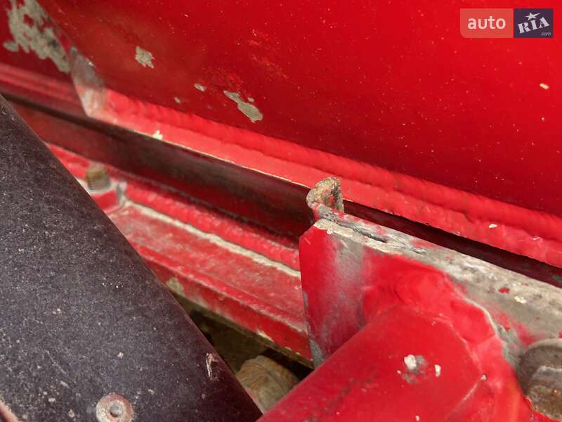 Цистерна Spitzer Silos 2001 в Львове