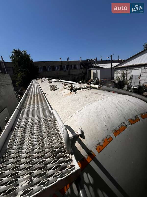 Цистерна полуприцеп Spitzer Sk 1999 в Кривом Роге фото 3 Цистерна полуприцеп Spitzer Sk 1999 в Кривом Роге