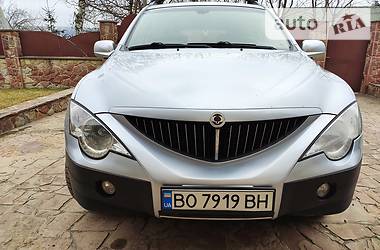 Позашляховик / Кросовер SsangYong Actyon 2009 в 