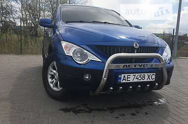 Седан SsangYong Actyon 2010 в Днепре