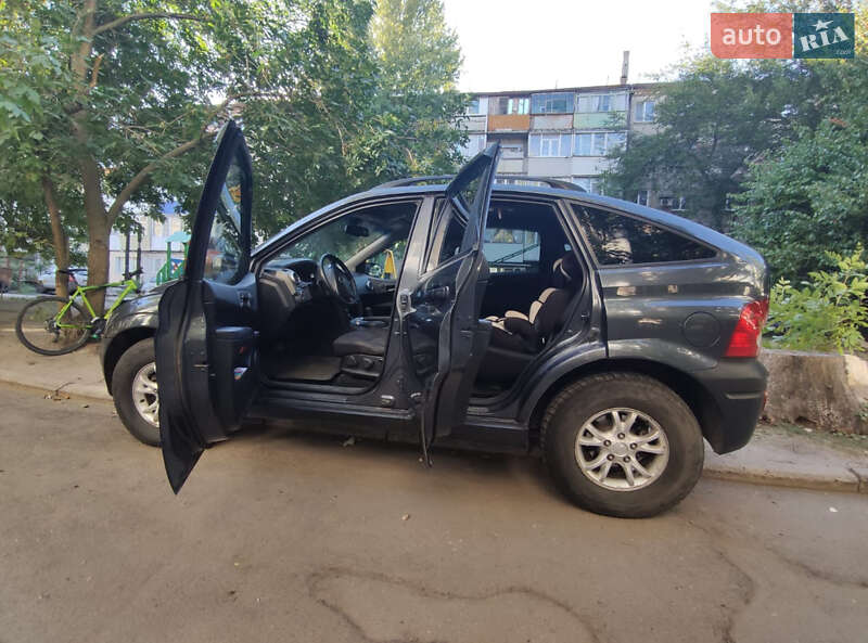 Внедорожник / Кроссовер SsangYong Actyon 2011 в Киеве