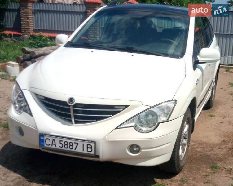 Внедорожник / Кроссовер SsangYong Actyon 2011 в 