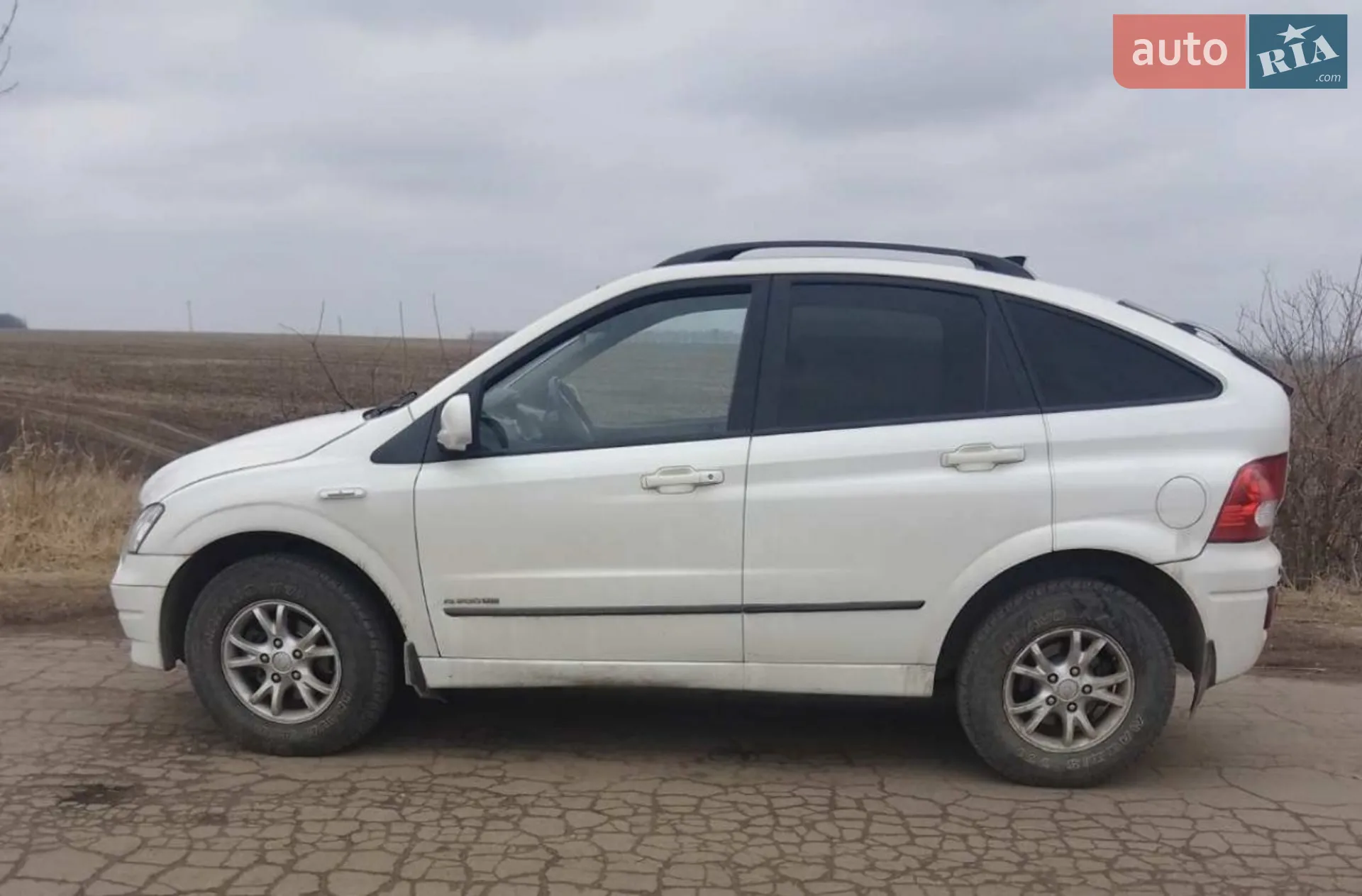2011 SsangYong Actyon - мініатюра 9