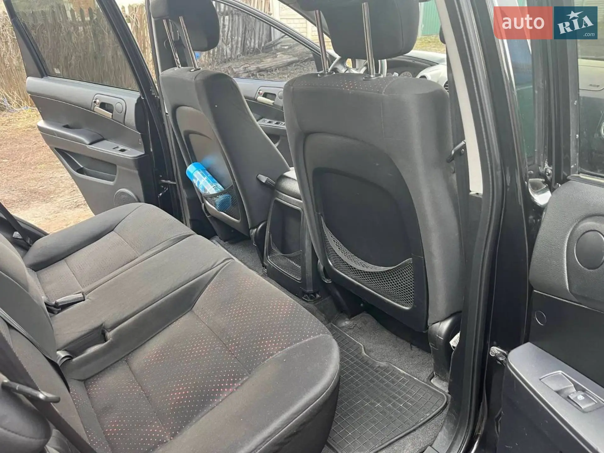 2010 SsangYong Actyon - мініатюра 8