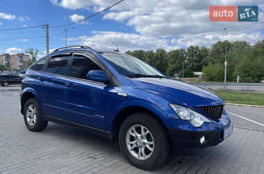 Позашляховик / Кросовер SsangYong Actyon 2010 в 