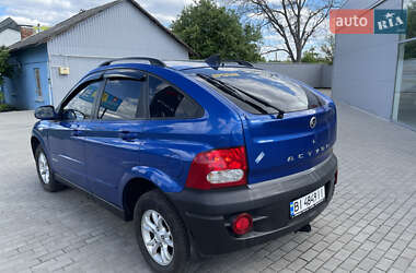 Позашляховик / Кросовер SsangYong Actyon 2010 в 