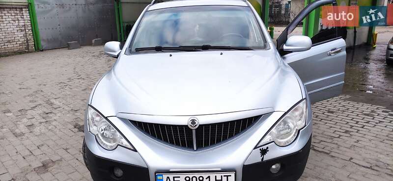 Внедорожник / Кроссовер SsangYong Actyon 2010 в Днепре