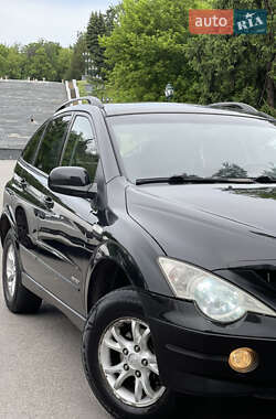 Позашляховик / Кросовер SsangYong Actyon 2008 в 