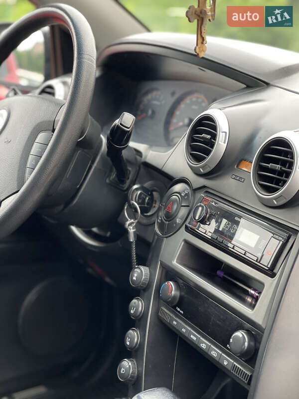Внедорожник / Кроссовер SsangYong Actyon 2008 в Харькове