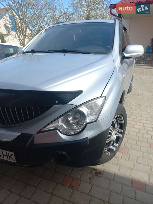 Внедорожник / Кроссовер SsangYong Actyon 2008 в 
