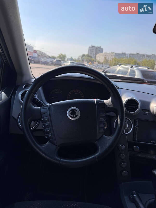 Внедорожник / Кроссовер SsangYong Actyon 2011 в Запорожье