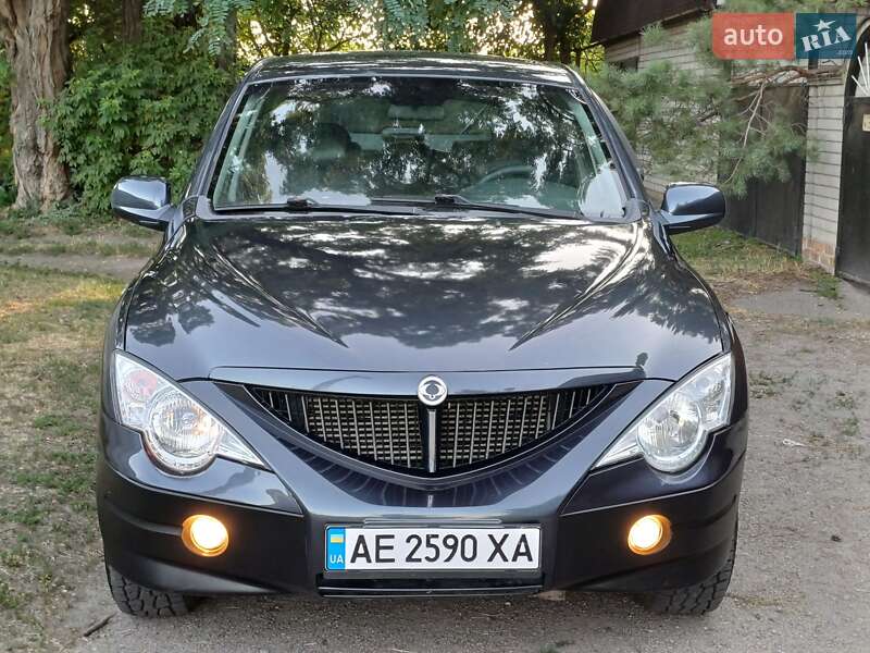 Внедорожник / Кроссовер SsangYong Actyon 2011 в 
