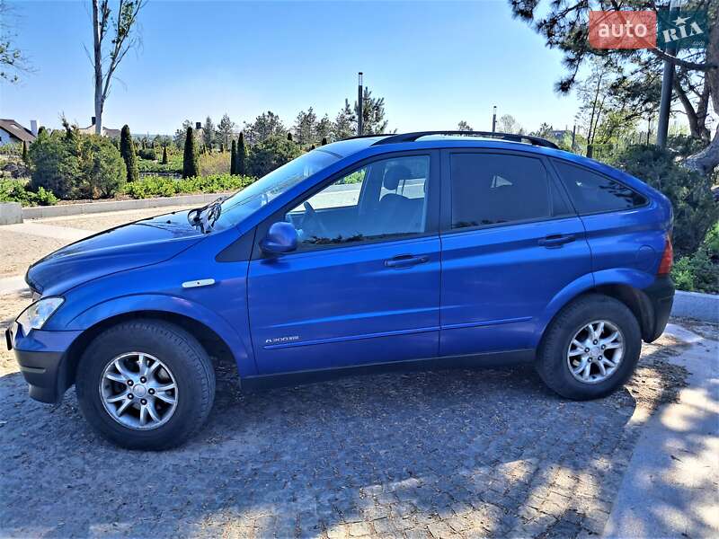 Внедорожник / Кроссовер SsangYong Actyon 2008 в 