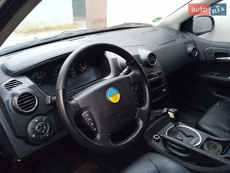 Позашляховик / Кросовер SsangYong Actyon 2006 в Києві фото 8 Позашляховик / Кросовер SsangYong Actyon 2006 в Києві
